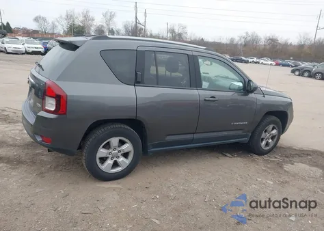 2016 Jeep Compass Latitude из США, поврежденный, VIN 1C4NJCEA9GD744768